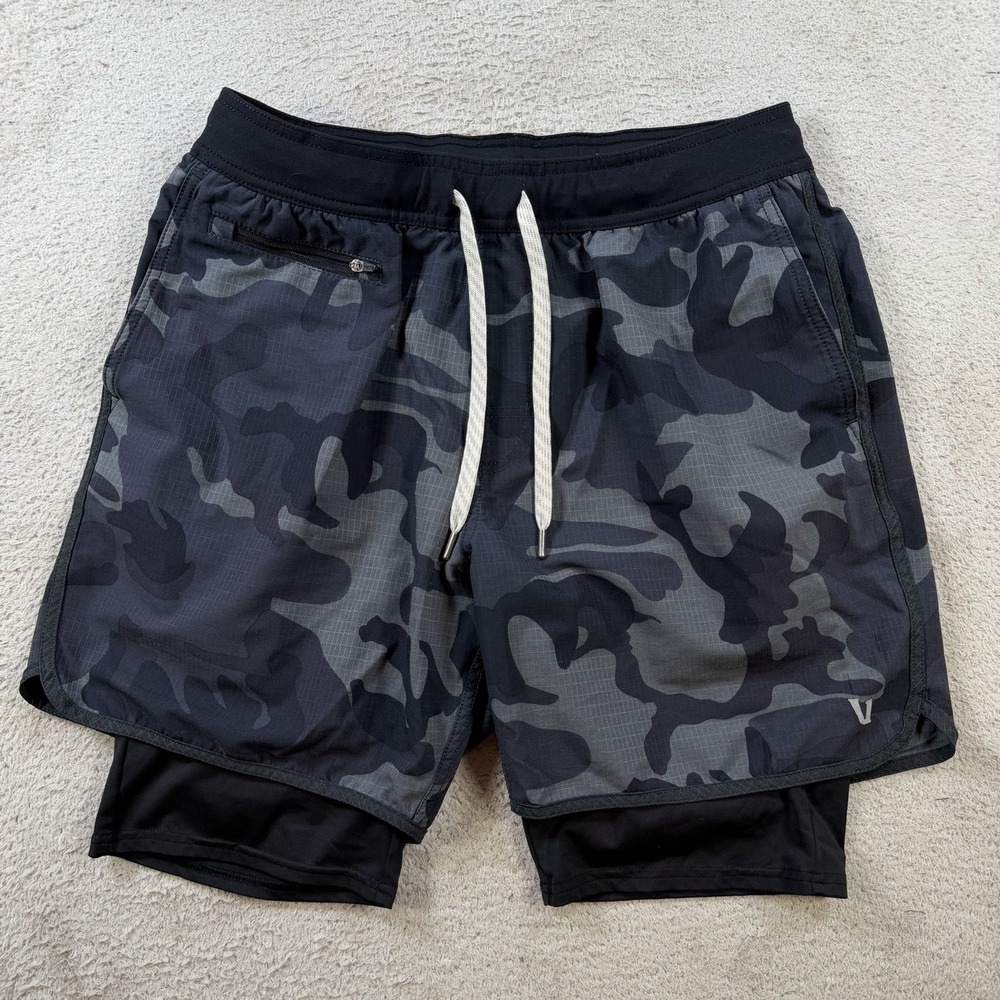 Vuori Shorts Men Medium Grey Camo Stockton Lined Performance Athletic Drawstring